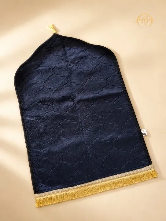 AlifBay Premium Velvet Prayer Mat Dome Design - photo 1 of 10